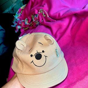 3-6 month whinnie the Pooh hat